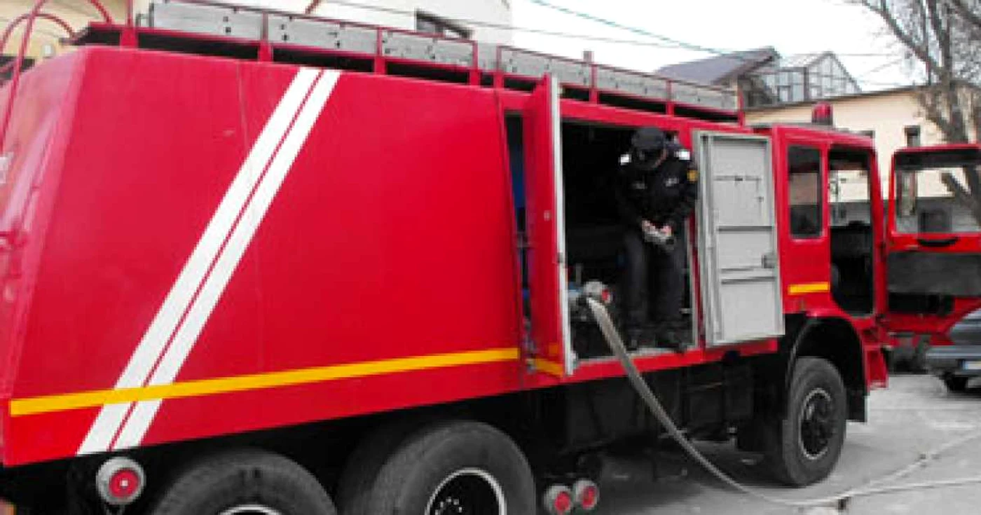Constanţa: Flăcări la tabăra Năvodari