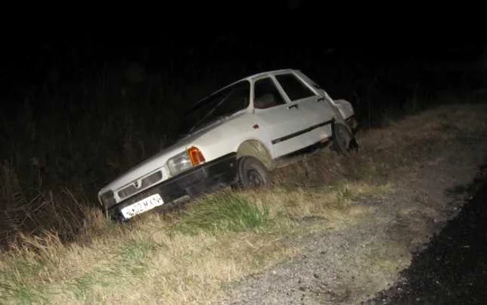 Poliţiştii au deschis o anchetă pentru a stabili cum s-a produs accidentul. Foto: Arhivă