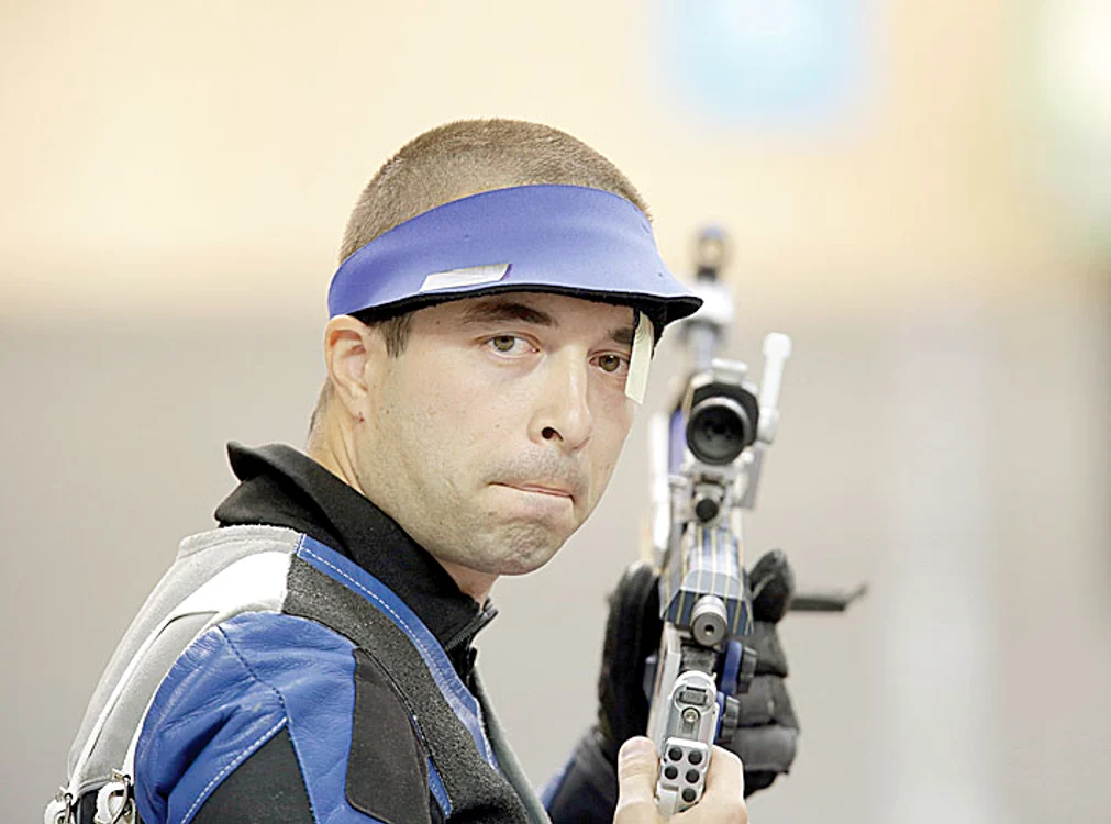 Roxana şi Elena, primele medaliate ale României la BakuFoto: Guliver/ GettyImages