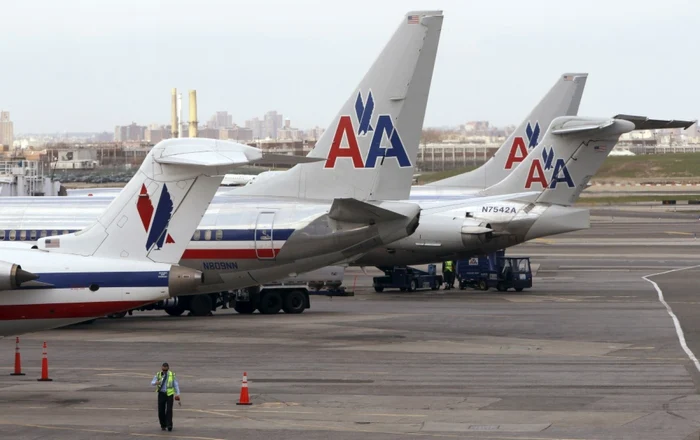 Pilotul aeronavei a fost nevoit să aterizeze în Kansas pentru ca pasagera să fie escortată din avion FOTO Reuters