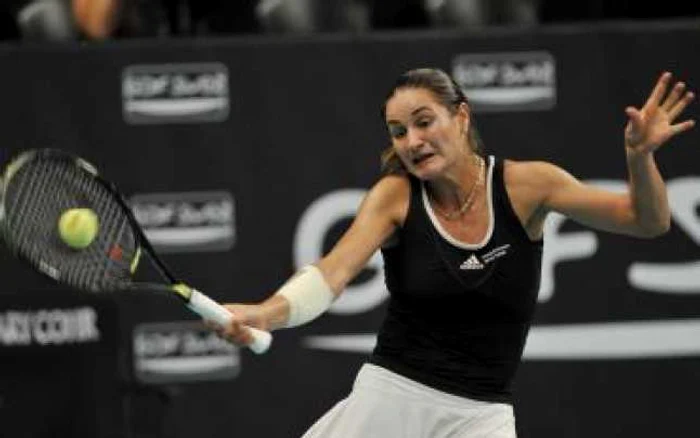 TENIS: Monica Niculescu, eliminată în “sferturi” la Taşkent