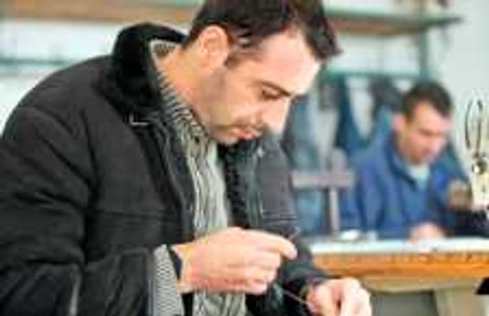 Anghel Baduică (36 de ani), închis pentru omor, lucrează de nouă luni în atelier