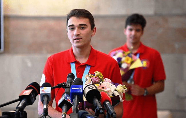 Radu Lecoiu, matematicianul din lotul României: „Mi s-a întâmplat să nu știu să rezolv o problemă”