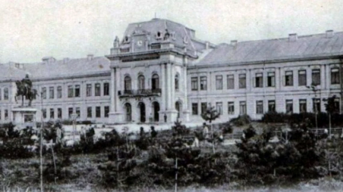 Palatul Culturii Iasi, o poveste nestiuta! GALERIE FOTO jpeg