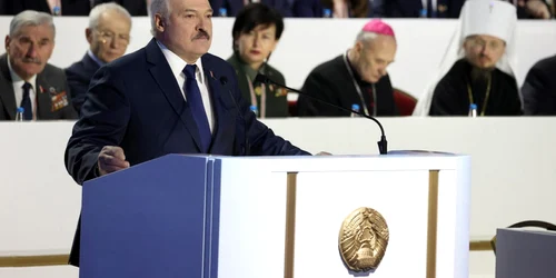 Aleksandr Lukasenko luand cuvantul in fata Adunarii Nationale la Minsk FOTO EPA-EFE