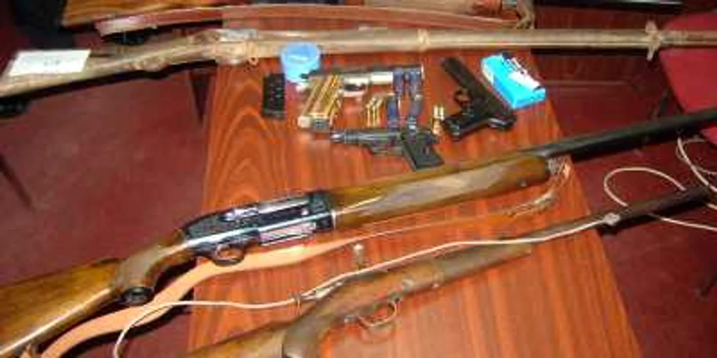 Astfel de arme folosesc braconierii