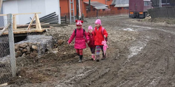 la scoala prin noroaie 1