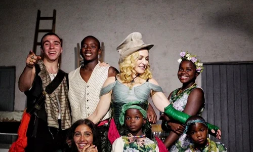 20917061 10155303017165189 233467833 n png