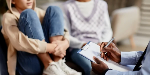 doi parinti care isi educau copiii acasa au fost pedepsiti de judecatori foto shutterstock jpeg