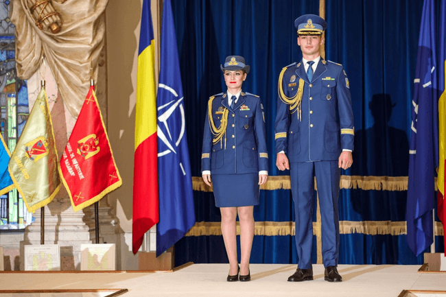 Proud enthusiastic Luminance Cum vor arăta noile uniforme ale Armatei Române FOTO VIDEO | adevarul.ro Proud enthusiastic Luminance Cum vor arăta noile uniforme ale Armatei Române FOTO VIDEO | adevarul.ro