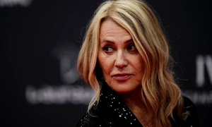 Nadia comaneci facebook jpg