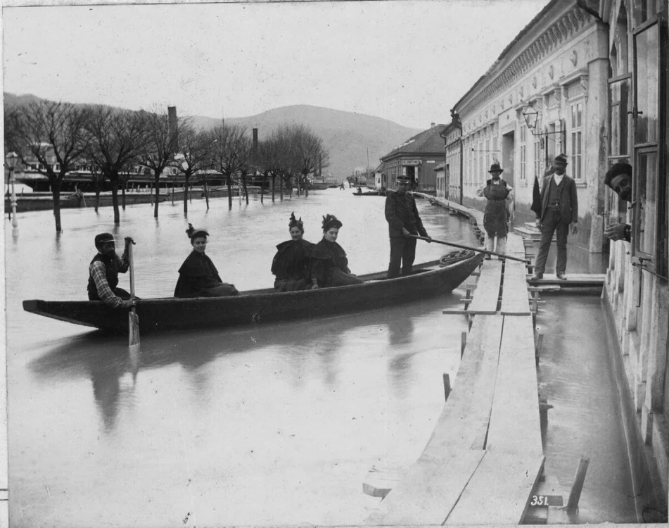Imagine de arhivă, de la inundaţia din 1895