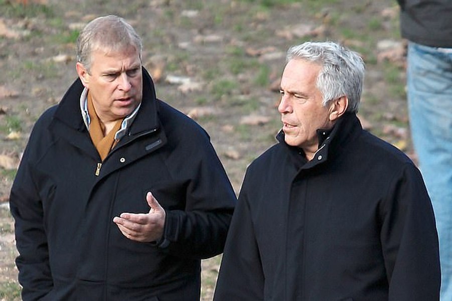 Dosarele Epstein. Droguri și prezervative, găsite după o petrecere a prințului Andrew la una dintre cele mai îndrăgite reședințe ale Familiei Regale