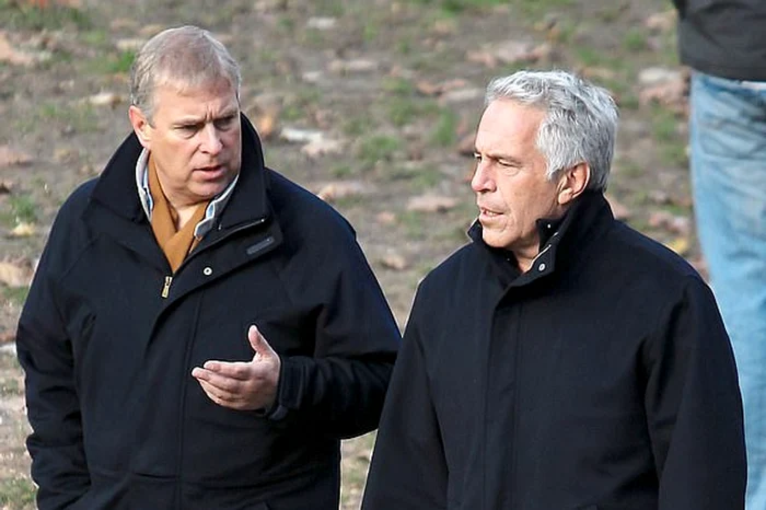 FOTO Dosarele Epstein. Droguri și prezervative, găsite după o petrecere a prințului Andrew la una dintre cele mai îndrăgite reședințe ale Familiei Regale