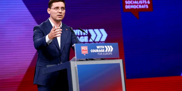 Victor Negrescu la PES FOTO V Negrescu jpg