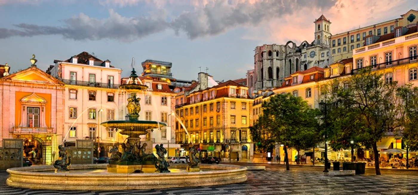 
    Lisabona este una dintre cele mai importante destinații turistice ale lumii Sursa foto: Escape Holiday  