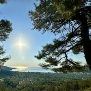 Priveliște asupra Insulei Thassos în Grecia Foto Facebook Rodica Simion