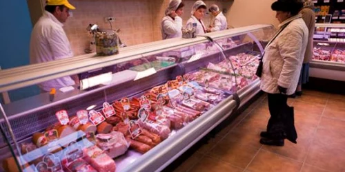 Carnea de porc se va scumpi în această lună
