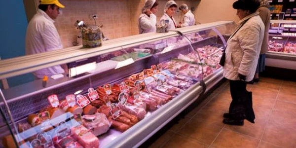 Carnea de porc se va scumpi în această lună