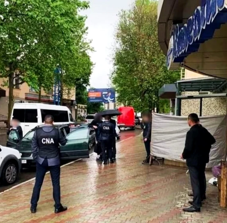 FOTO cna.md