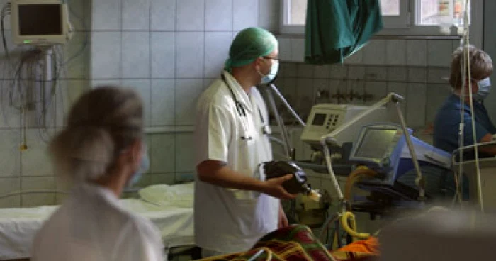Timişoara: Maicăl se zbate între viaţă şi moarte la Terapie Intensivă