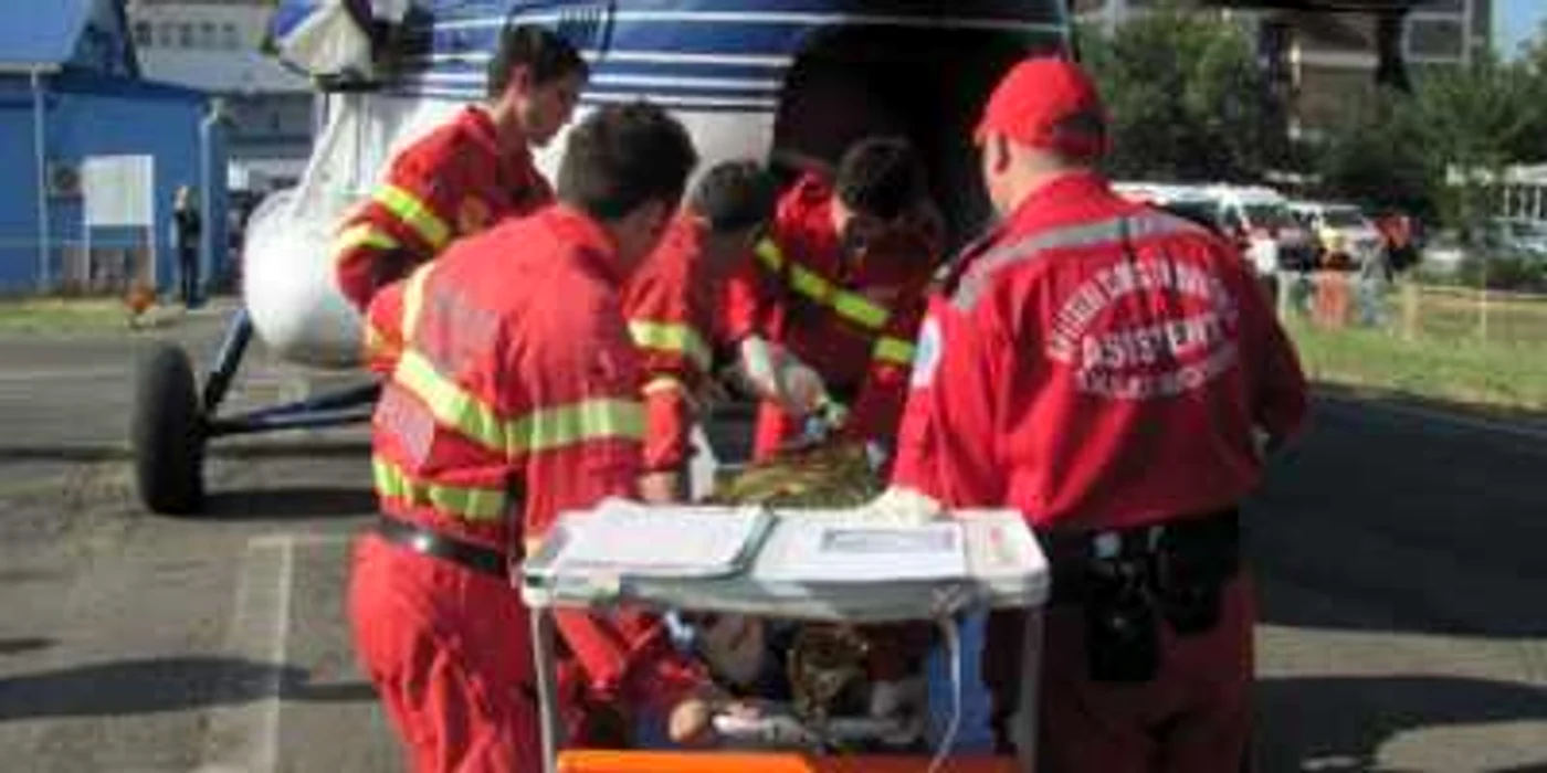 Victimele au fost transportat la Bucureşti cu un elicopter