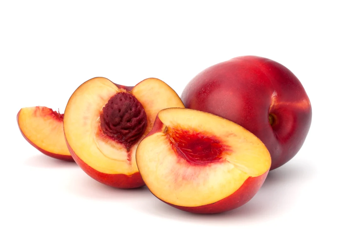 nectarine shutterstock beneficii pe timp de vara