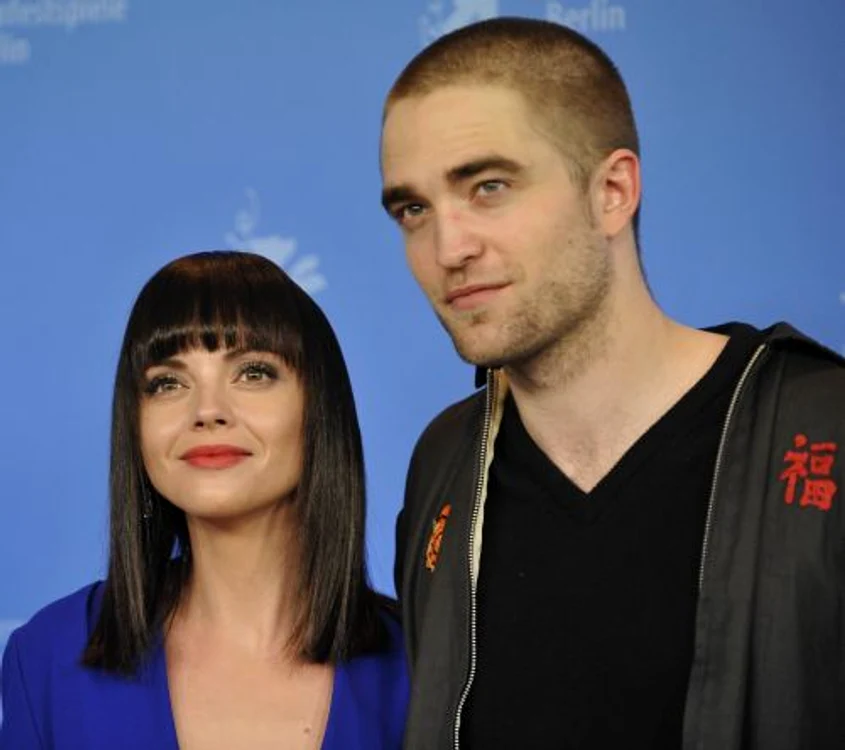 
    Cristina Ricci şi Robert Pattinson joacă împreună în "Bel ami" (foto:Reuters)  