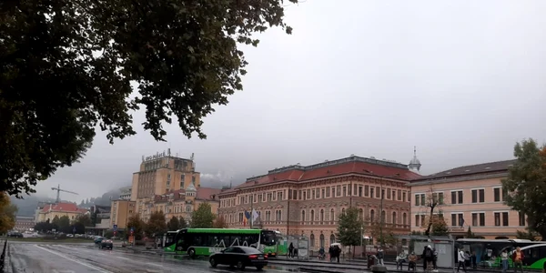 Rectoratul Universităţii Transilvania din Braşov FOTO Ioan Buciumar