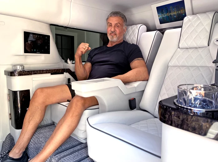 Mașina Cadillac Escalade ESV 2019 a fost făcută pe comandăfoto: Profimedia