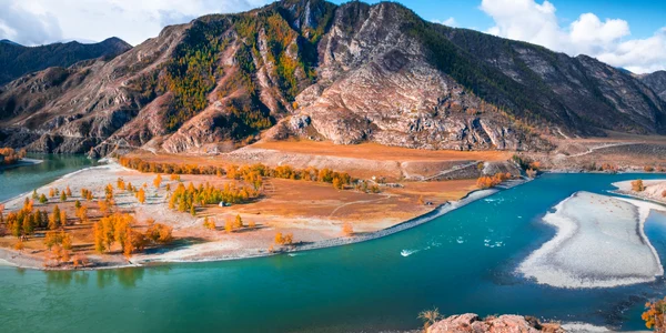 Confluenta raurilor Chuya și Katun in muntii Altai Siberia Shutterstock 2043866006 jpg