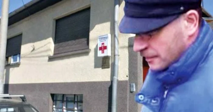 Acesta este cabinetul medical al lui Horaţiu Rus în incinta căruia aveau loc actele sexuale (Fotografii: Adevărul Braşov)