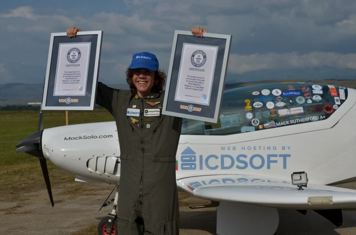 Mack Rutherford este un cel mai tânăr pilot care a zburat în jurul globului