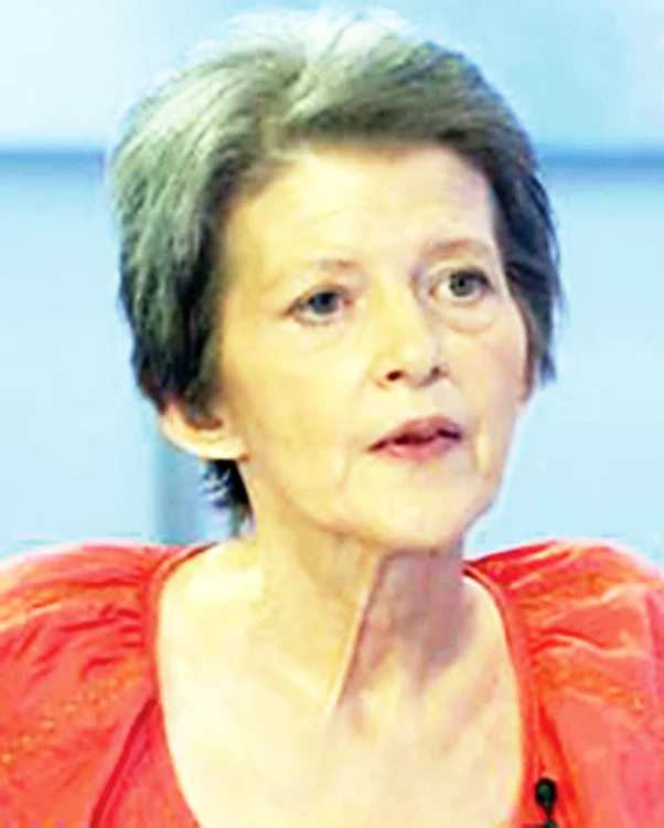 
    Angela suferea  de ciroză hepatică,  dar spera să  revină pe scenă   