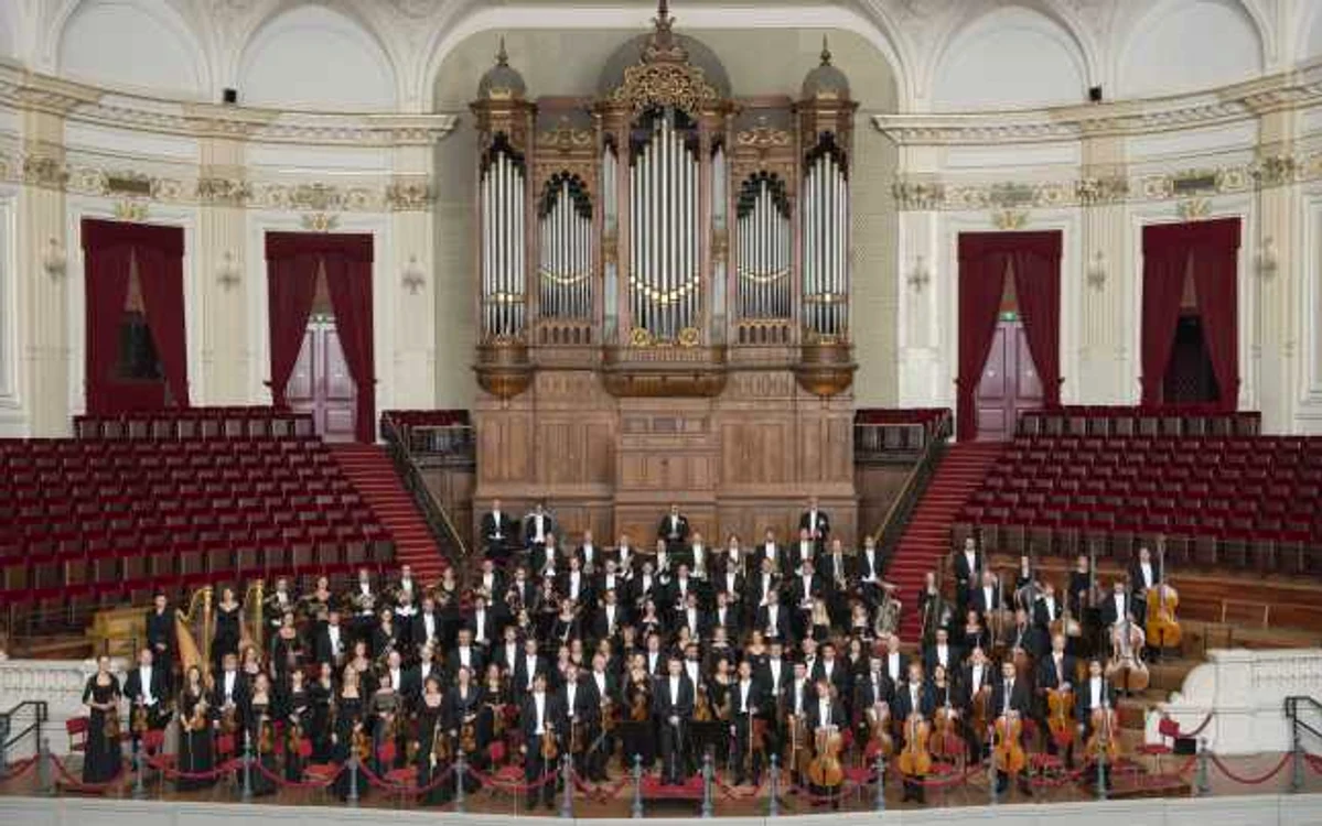 Desemnată de cinci ori în ultimii ani drept Orchestra Anului,
Staatskapelle din Berlin este una dintre cele mai vechi orchestre din lume, cu o
tradiţie de peste 450 de ani FOTO Arhiva Festivalului „George Enescu“