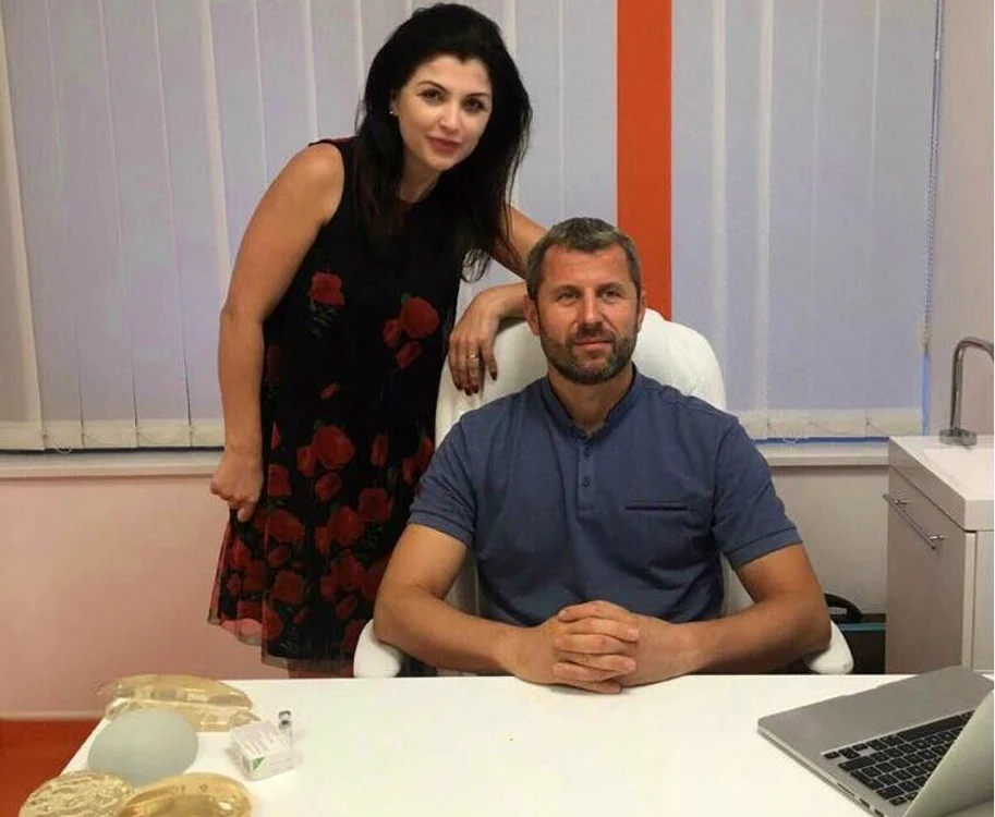 Claudia Ghiţulescu s-a lăsat pe mâna esteticianului Călin Doboş