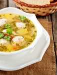 Ciorba de perisoare  Sursa foto shutterstock 616137923 jpg