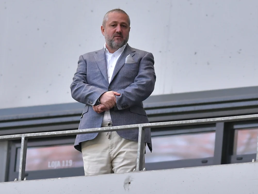 Mihai Rotaru, transportat de urgență la spital după un accident la schi. Accidentul, petrecut în Franța