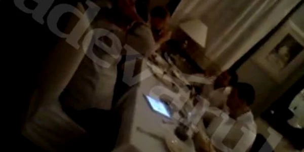 Elan Schwarzenberg şi Sebastian Ghiţă s-au întâlnit în taină în această noapte 