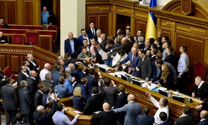 Adunarea Parlamentară a Consiliului Europei condamnă dur legea Educației din Ucraina jpeg