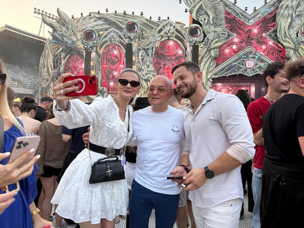 Emil Boc este un fan al Untold și a fost nelipsit de la fiecare ediție. FOTO: E. Boc/Fb