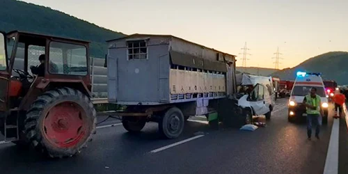 accident autostrada tractor jpg