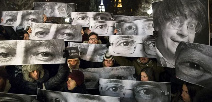 Atentat terorist în Franţa. Francezii au organizat mitinguri de solidaritate  cu victimele atacului terorist FOTO AP