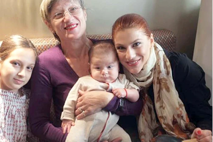 Tili Niculae e pasionată de actorie.  A absolvit şi un liceu,  şi o facultate de profil (Fotografii: arhiva personală)