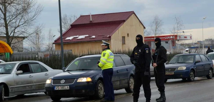 Mai multe percheziţii au avut loc în Petroşani. ARHIVĂ.