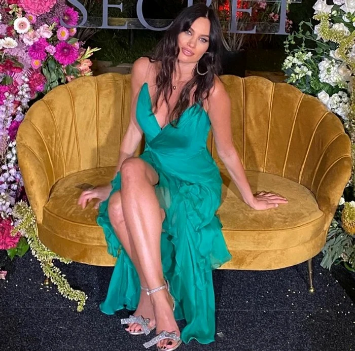 
    Alina Pușcău, la petrecerea Viva   