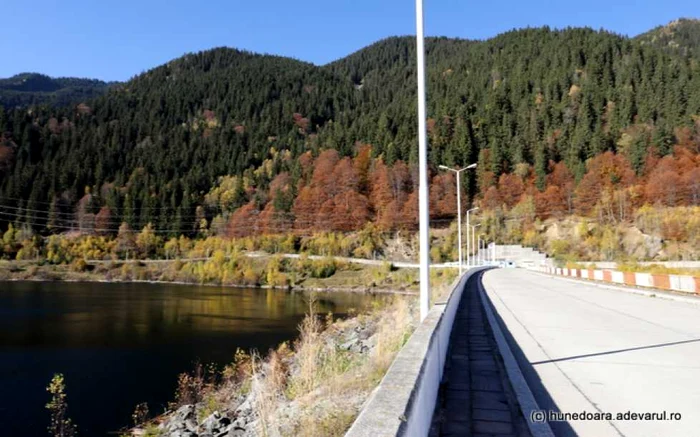 lacul gura apelor foto daniel guţă adevarul