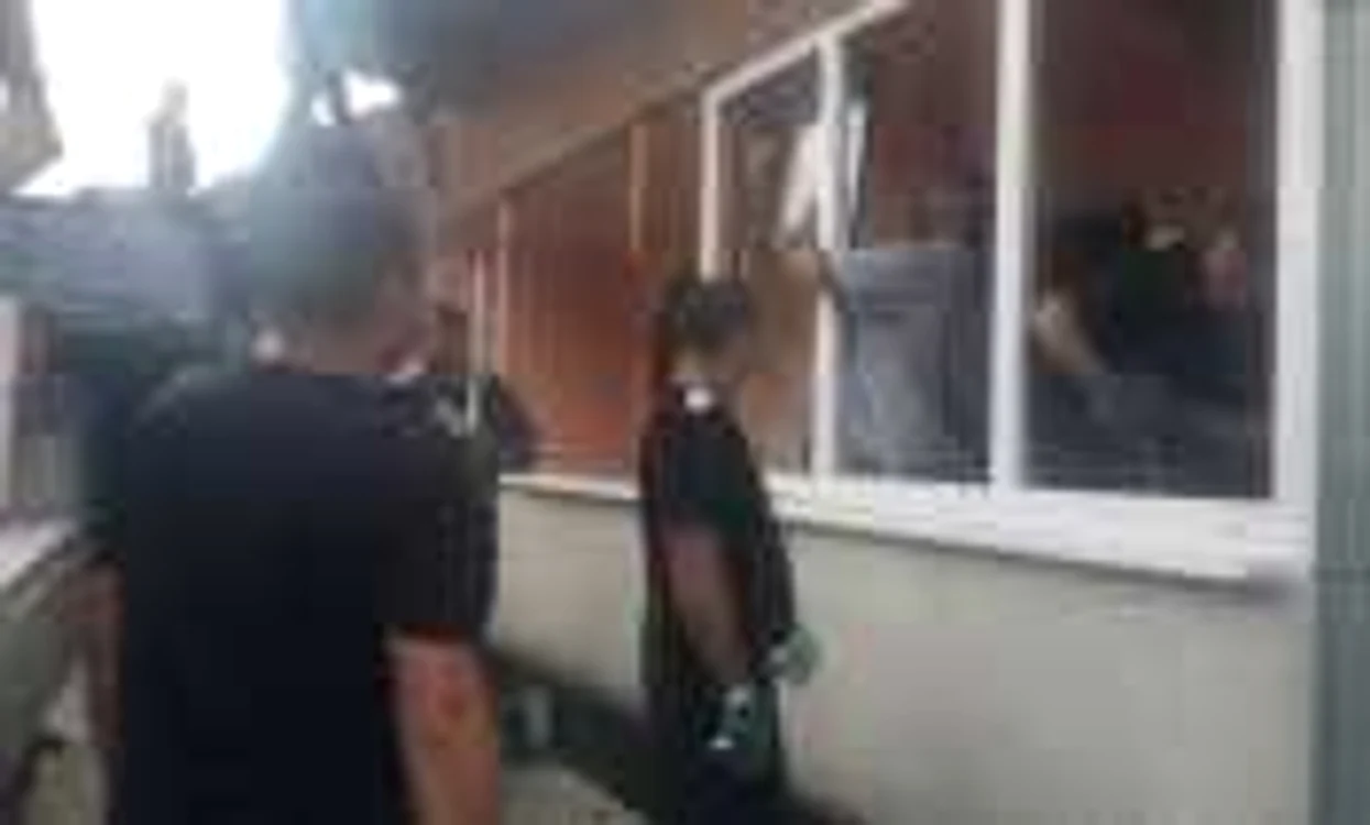 Alte două familii au fost evacuate la Alunu