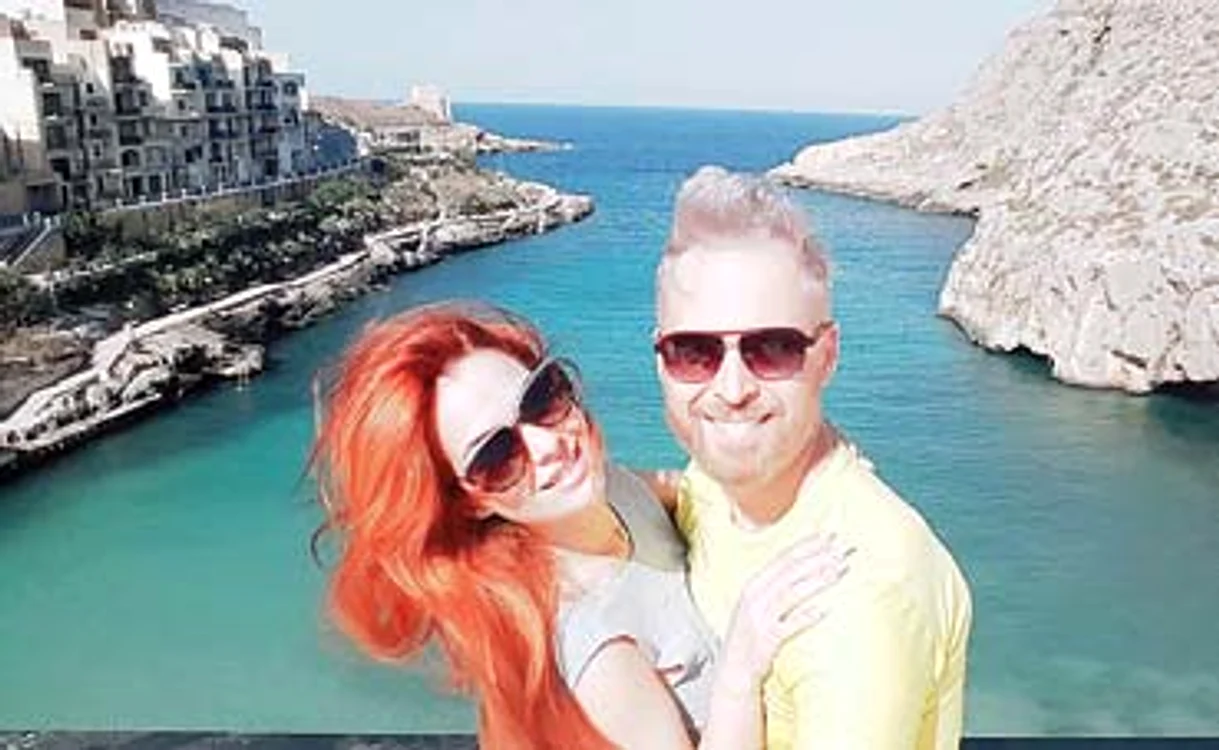 Dinu şi soţia lui, Deea, au petrecut o vacanţă de vis în insula Gozo