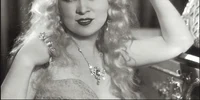 mae west foto britannica jpg
